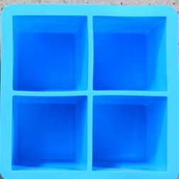 Silica Gel Ice Grid Mould Square Silica Gel Ice Grid Mould 4 With Cover Ice Grid Mould